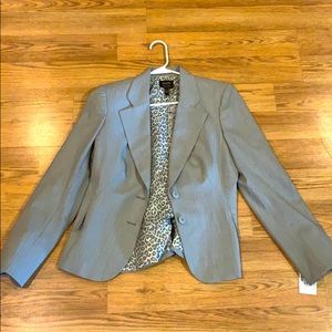 Nicole Miller gray blazer